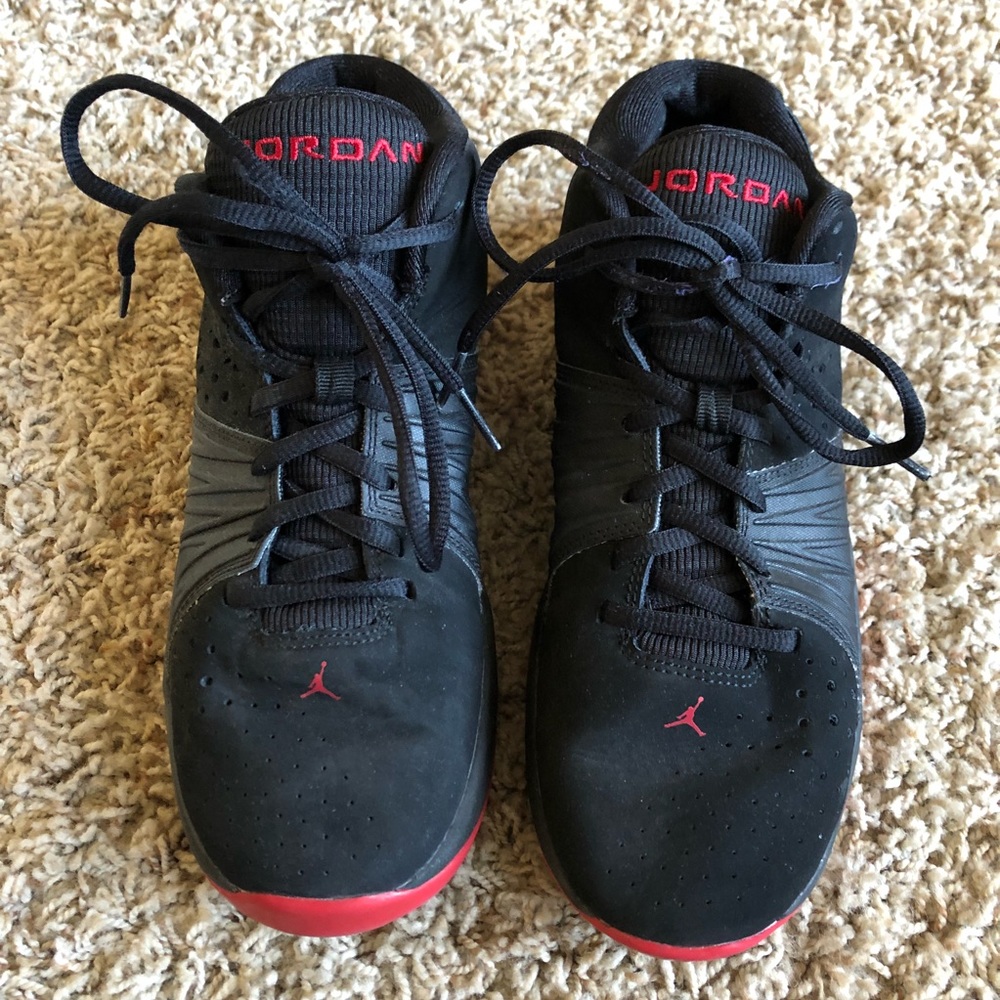 boys air jordan basketball shoes